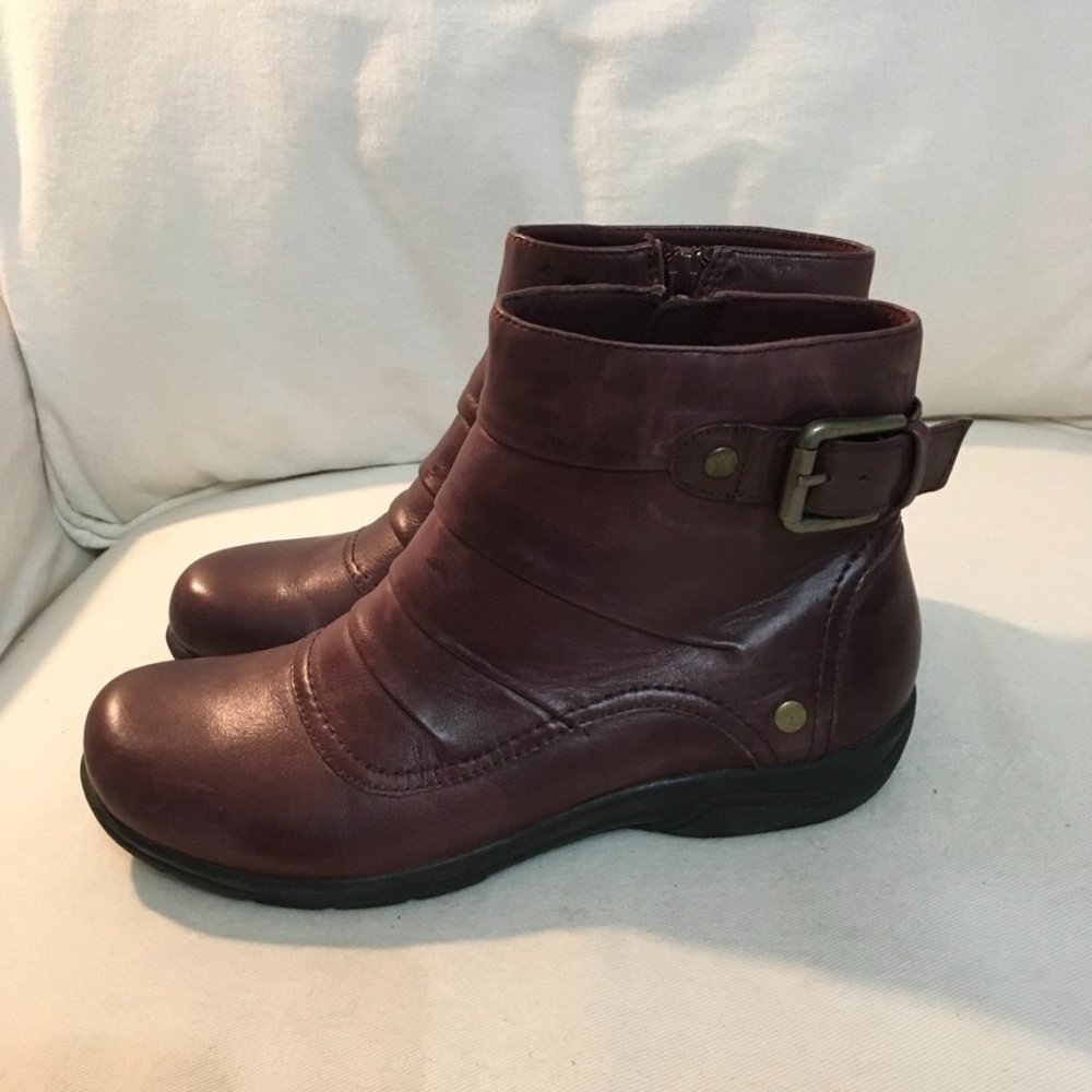 Clarks Women's Cora Rouched Leather Ankle Boots - Picture 1 of 8